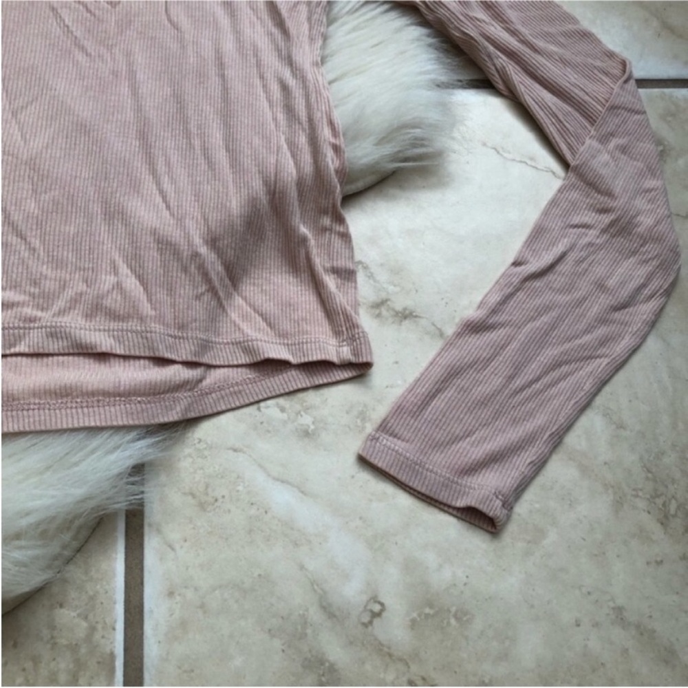 Me To We Ribbed Crop Top - Picture 5 of 5